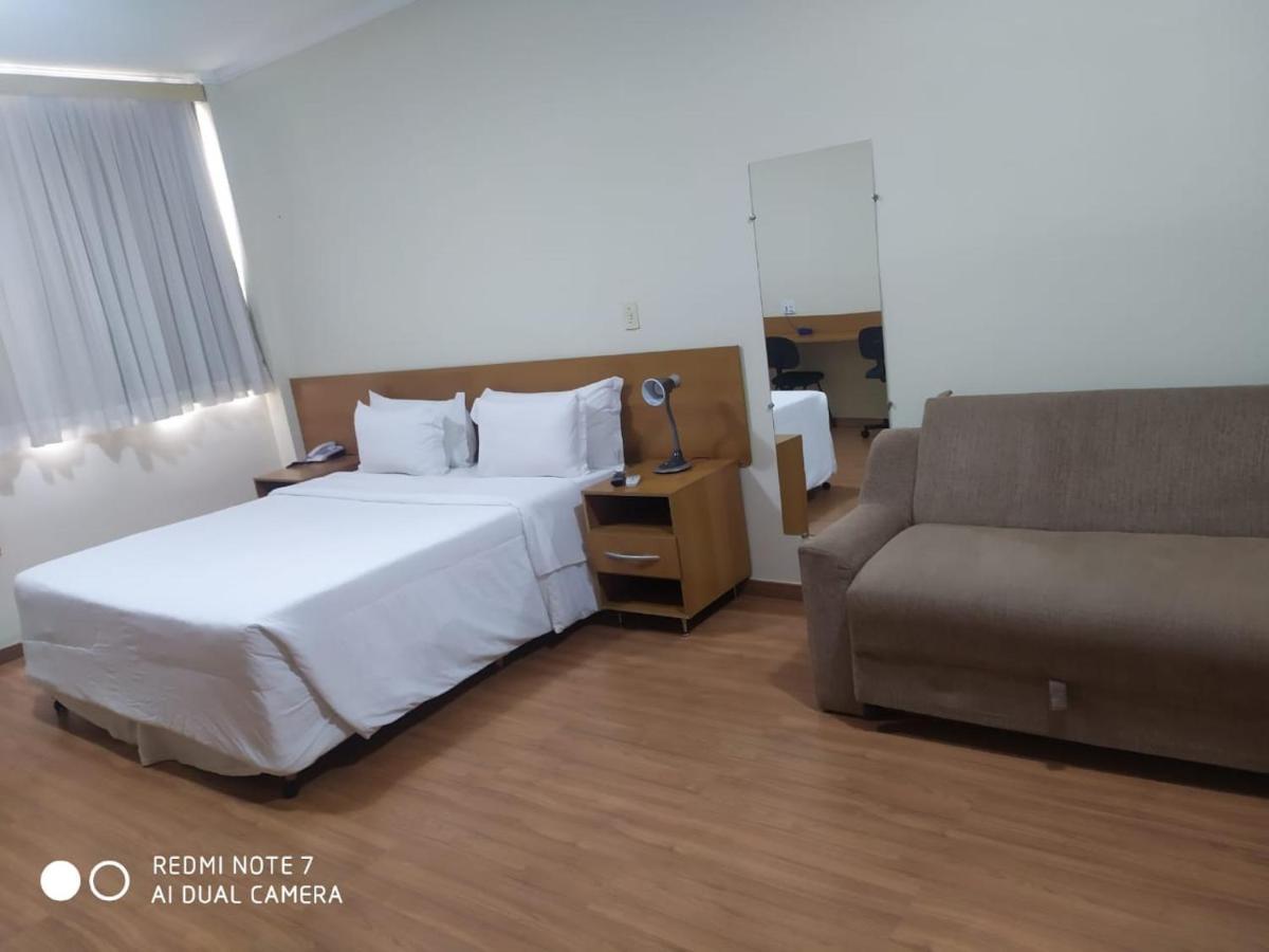 Hotel Mirante Flat Ouro Branco Esterno foto